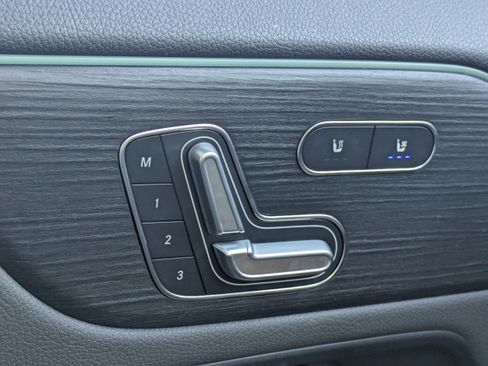 Certified 2022 Mercedes-Benz GLA 35 AMG 4MATIC image 26