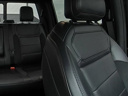 Used 2025 Ford F150 Raptor AWD/4WD image 29