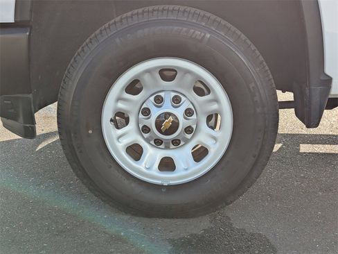 Certified 2023 Chevrolet Silverado 3500 W/T image 41