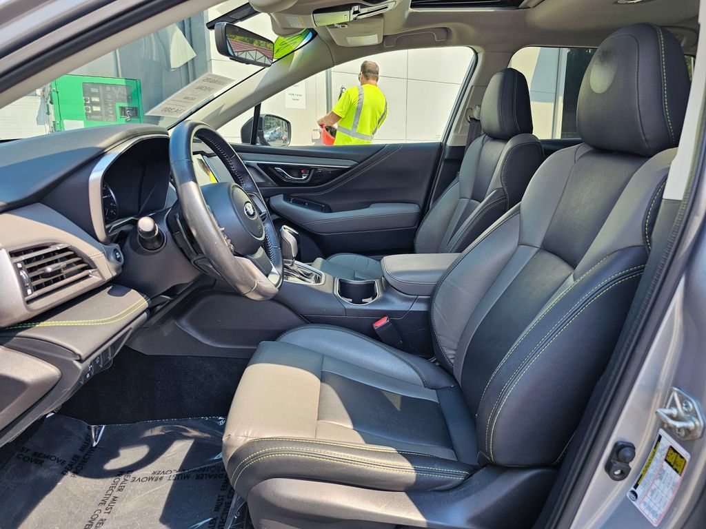 Used 2021 Subaru Outback Onyx Edition XT w/ Popular Package #2 AWD/4WD image 19