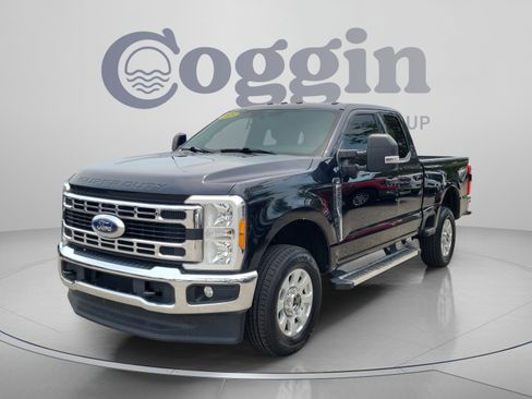 Used 2023 Ford F250 XLT w/ 360-Degree Camera Package AWD/4WD image 1