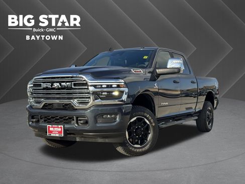 Used 2025 RAM 2500 Laramie AWD/4WD image 1