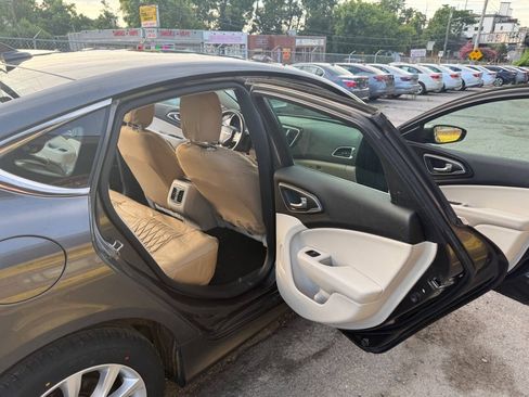 Used 2015 Chrysler 200 C w/ Navigation & Sound Group I FWD image 15