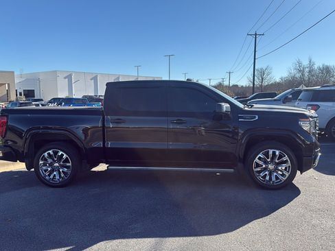 Used 2023 GMC Sierra 1500 Denali image 5