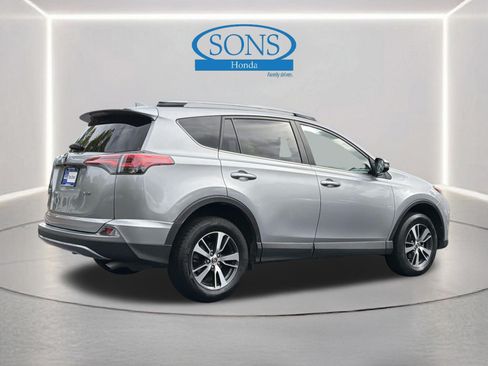 Used 2017 Toyota RAV4 XLE w/ Plus Special Value Package FWD image 24