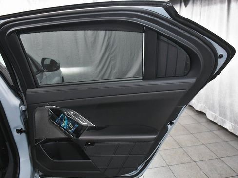 Used 2024 BMW 740i xDrive 740i xDrive image 22