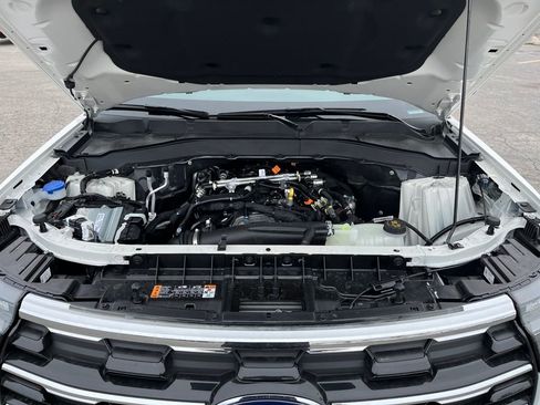 New 2026 Ford Explorer Active w/ Active Comfort Package image 22