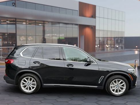 Used 2019 BMW X5 xDrive40i w/ Premium Package 2 AWD/4WD image 12