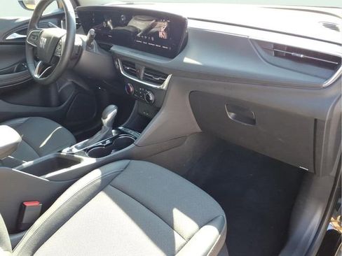 Used 2025 Buick Encore GX Preferred FWD image 22