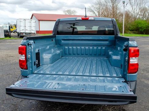 Used 2023 Ford Maverick XL image 4