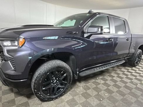 Used 2024 Chevrolet Silverado 1500 LT Trail Boss AWD/4WD image 6