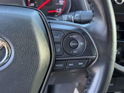 Used 2023 Toyota Camry XSE image 12