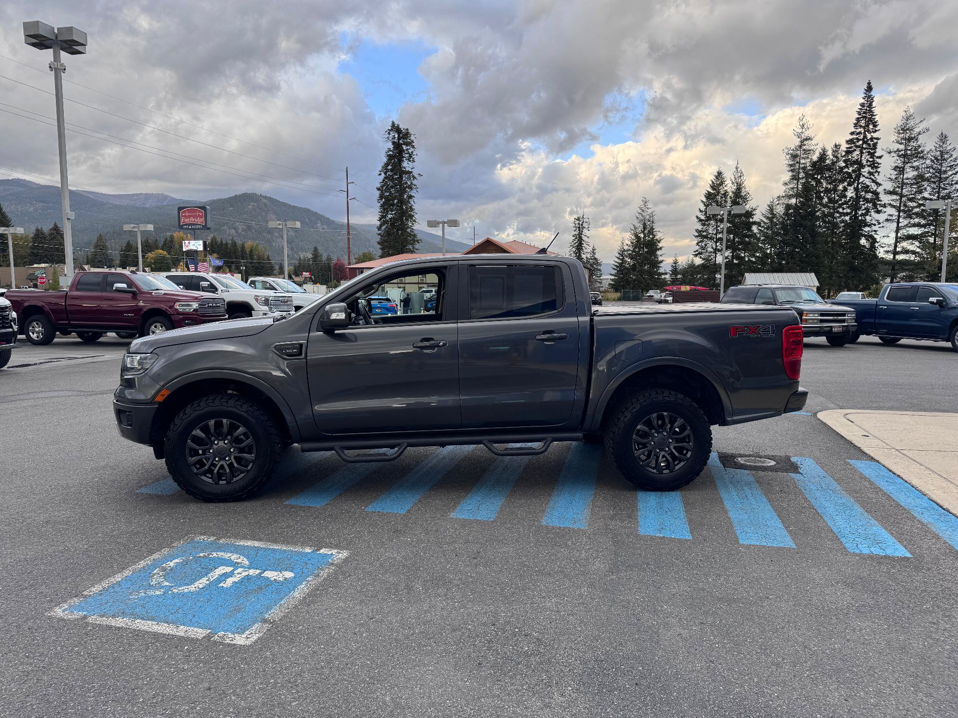 Used 2019 Ford Ranger Lariat w/ Equipment Group 501A Mid AWD/4WD image 4