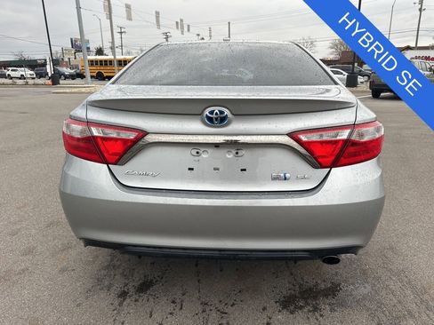Used 2015 Toyota Camry SE FWD image 5
