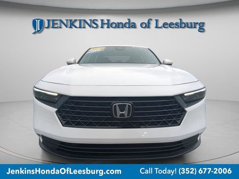 Used 2024 Honda Accord EX image 9