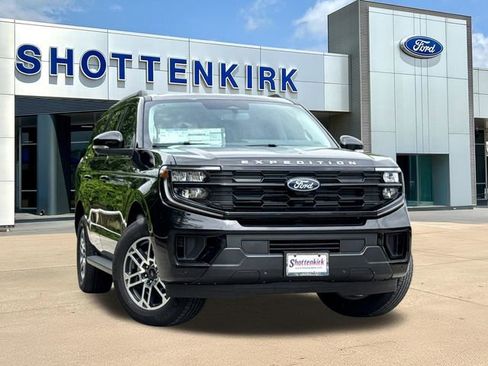 New 2026 Ford Expedition Active RWD image 1