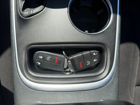 Used 2019 Dodge Durango SXT RWD image 21