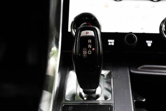 Used 2018 Land Rover Range Rover Sport HSE AWD/4WD image 38