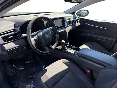Used 2025 Toyota Camry LE FWD image 12
