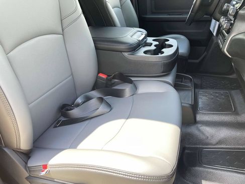 New 2025 RAM 4500 Tradesman w/ Chrome Appearance Group AWD/4WD image 32