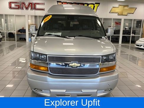 Certified 2021 Chevrolet Express 2500 LS w/ Enhanced Convenience Package image 2