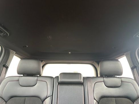 Used 2022 Jeep Grand Cherokee Trailhawk w/ Luxury Tech Group III image 34