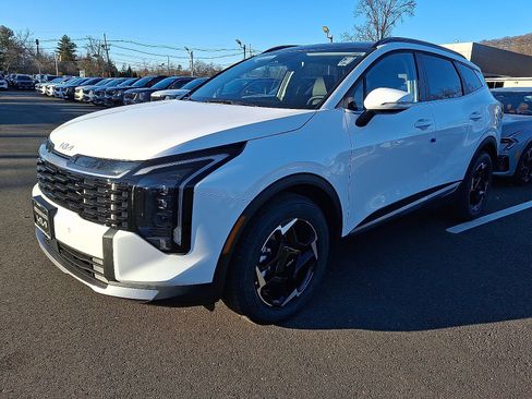 New 2026 Kia Sportage EX w/ EX Panorama Roof Package AWD/4WD image 3