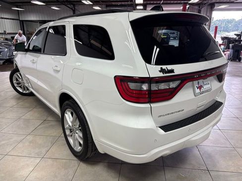 Used 2024 Dodge Durango GT RWD image 9