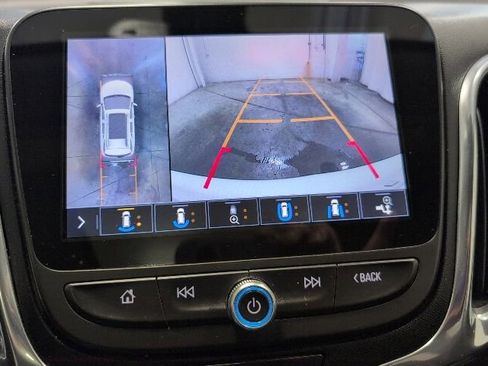 Used 2019 Chevrolet Equinox Premier AWD/4WD image 14