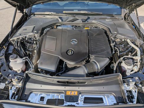 Used 2022 Mercedes-Benz C 300 Sedan image 41