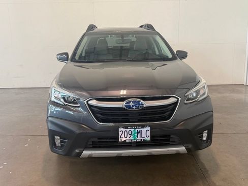 Used 2020 Subaru Outback Limited XT w/ Popular Package #2 AWD/4WD image 4