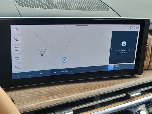 Used 2024 Hyundai Santa Fe Limited FWD image 29