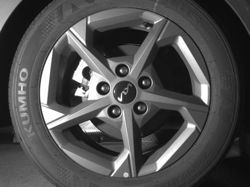 Used 2025 Kia K4 LXS image 15