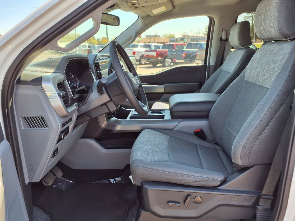 Used 2022 Ford F150 XLT w/ Equipment Group 302A High AWD/4WD image 13