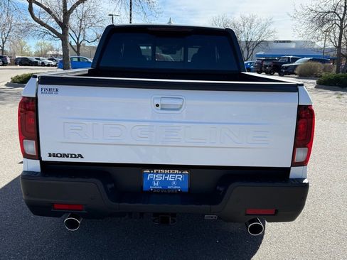 New 2026 Honda Ridgeline Black Edition image 5