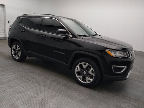Used 2018 Jeep Compass Limited AWD/4WD image 11