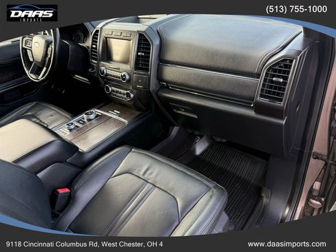 Used 2018 Ford Expedition Limited w/ Equipment Group 302A image 43