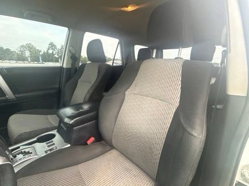 Used 2014 Toyota 4Runner SR5 RWD image 15