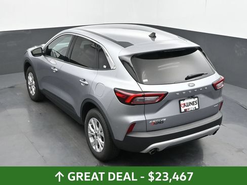 Used 2024 Ford Escape Active AWD/4WD image 45