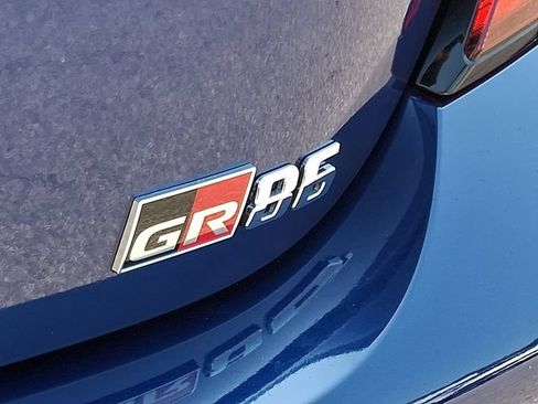 Used 2025 Toyota GR86 Premium RWD image 32