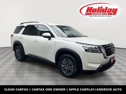 Used 2024 Nissan Pathfinder SV