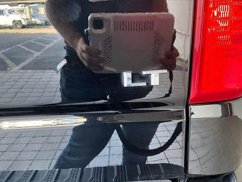 Used 2025 Chevrolet Silverado 1500 LT image 20