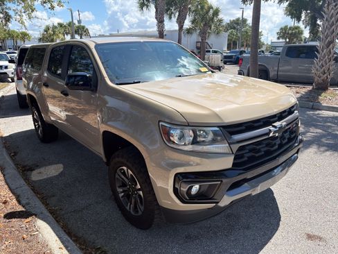 Used 2022 Chevrolet Colorado Z71 w/ LPO, Power Package AWD/4WD image 1