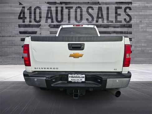 Used 2014 Chevrolet Silverado 2500 LT w/ Interior Plus Package image 4