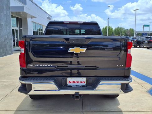 Used 2021 Chevrolet Silverado 1500 LTZ w/ LTZ Premium Package RWD image 23