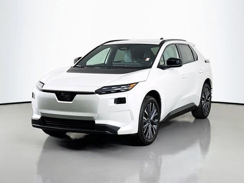 New 2026 Subaru Solterra image 3