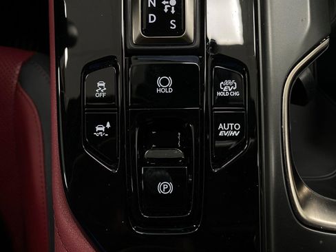 Used 2025 Lexus NX 450h+ AWD w/ Accessory Package (2T) image 27