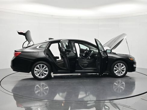 Used 2024 Chevrolet Malibu LT FWD image 47