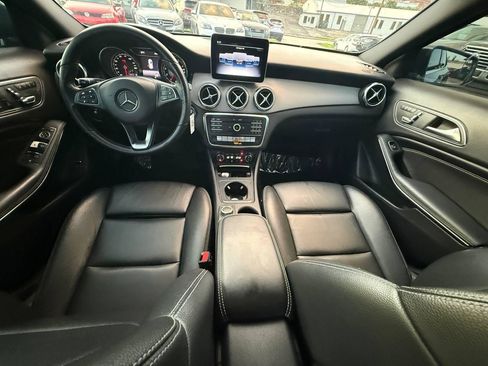 Used 2019 Mercedes-Benz GLA 250 image 37