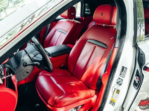 Used 2022 Rolls-Royce Ghost w/ Ghost Package image 2